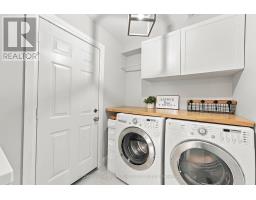 28 Hirst Avenue E, Georgina, ON L4P4E6 Photo 19