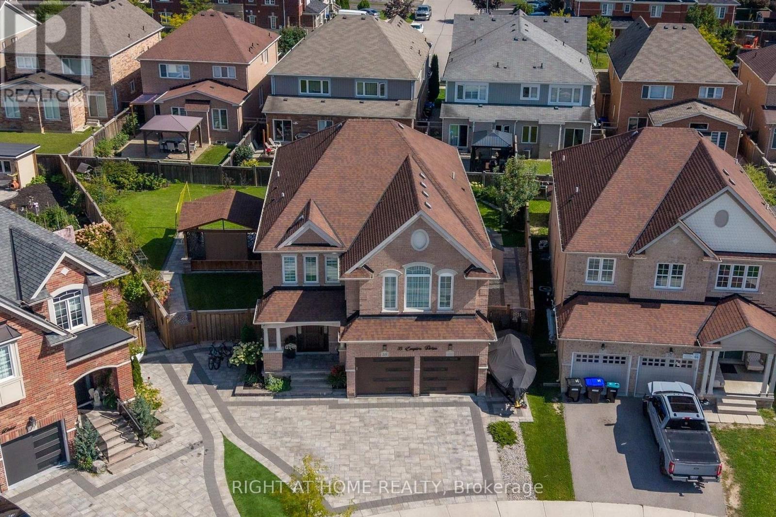 35 EMPIRE DRIVE, Bradford West Gwillimbury (Bradford) — photo 3