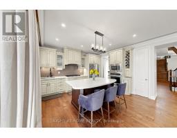 Family room - 35 Empire Drive, Bradford West Gwillimbury, ON L3Z4J1 Photo 13