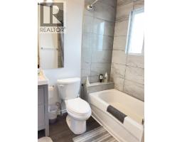 2736 Atlin Place, Coquitlam, BC V3C5T2 Photo 9