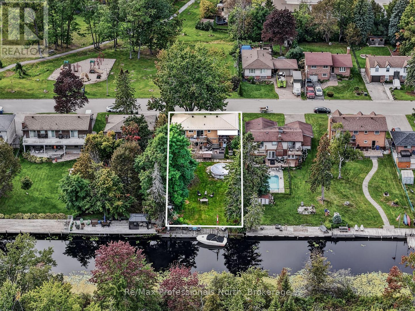 25 LANKIN BOULEVARD, Orillia — photo 2