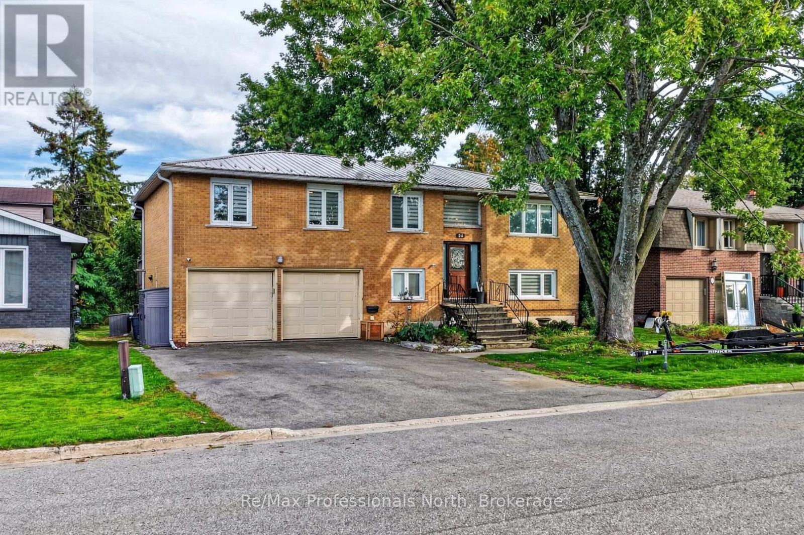 25 LANKIN BOULEVARD, Orillia — photo 3