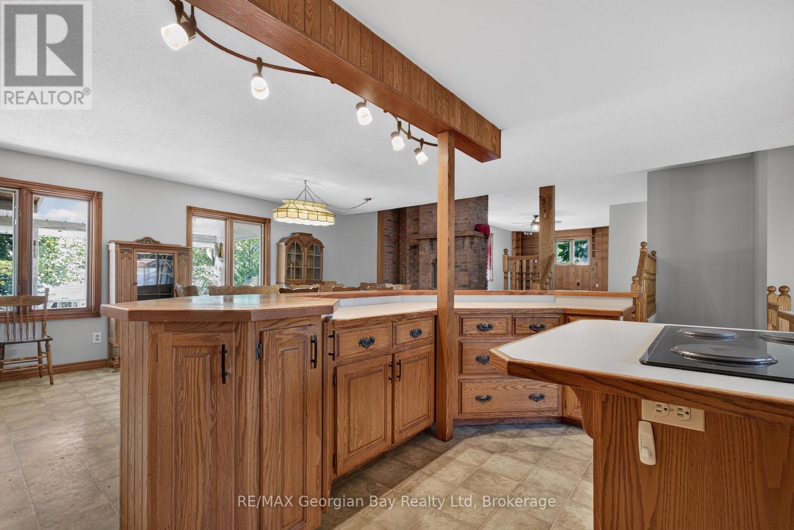 630 4 CONCESSION ROAD W, Tiny — photo 7