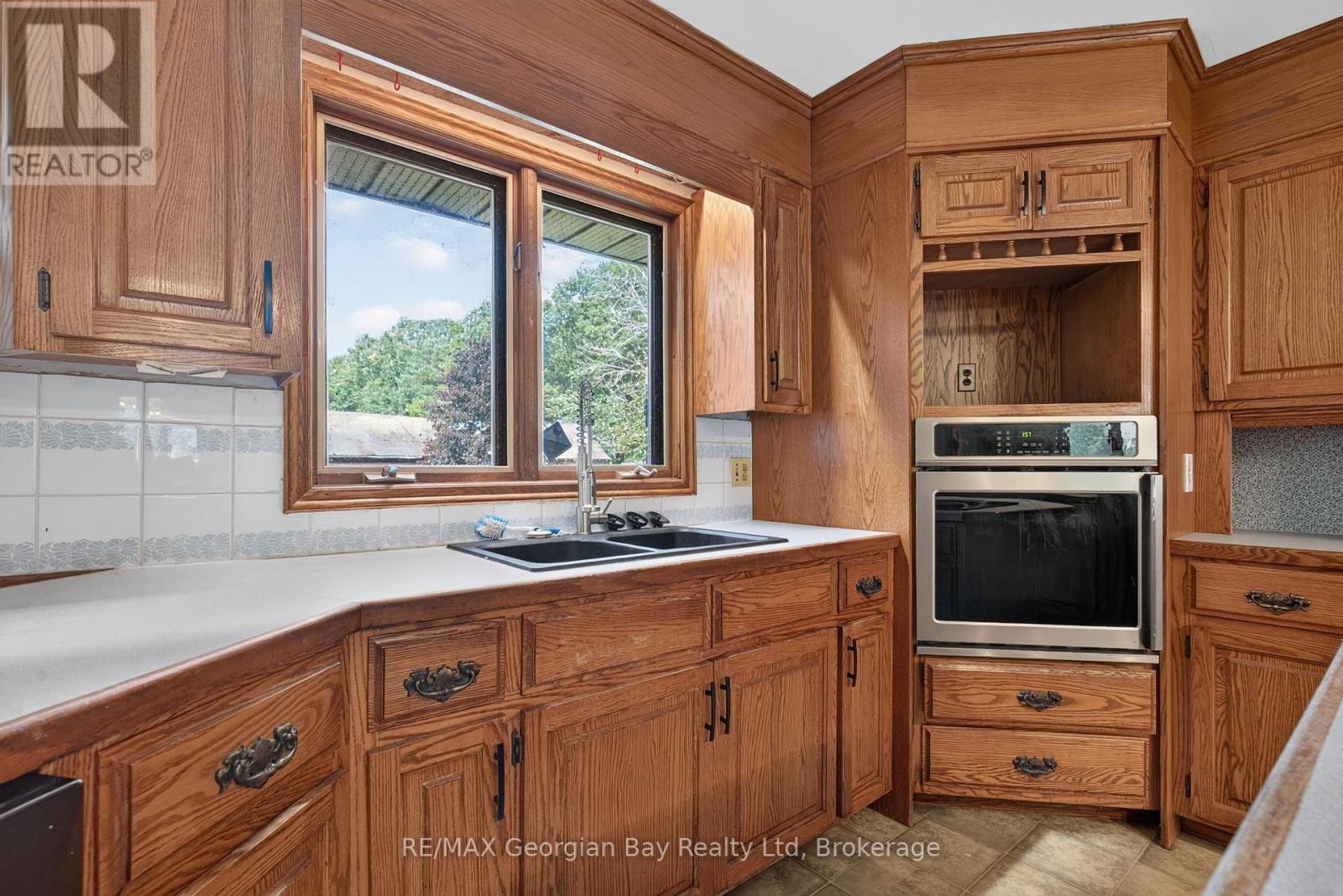 630 4 CONCESSION ROAD W, Tiny — photo 8