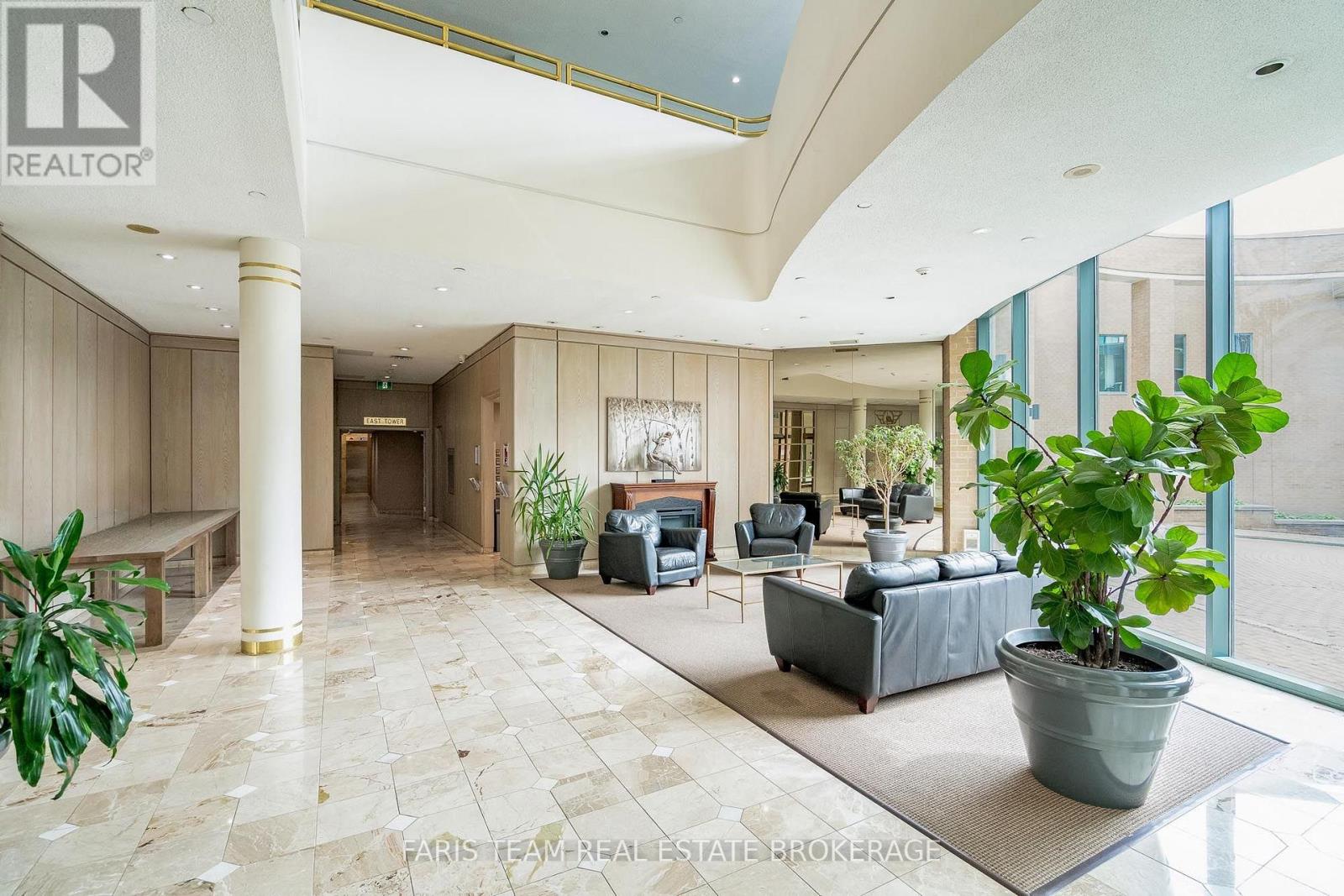 1011 - 150 DUNLOP STREET E, Barrie (City Centre) — photo 6