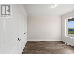 4 Rochester Drive, Barrie, ON L9J0W1 Photo 32