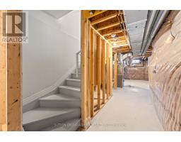 4 Rochester Drive, Barrie, ON L9J0W1 Photo 41