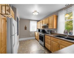 Porch - 182 Duke Street, Summerside, PE C1N3S4 Photo 11