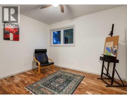 871 Oakside Circle Sw, Calgary, AB T2V4P6 Photo 35