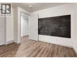 871 Oakside Circle Sw, Calgary, AB T2V4P6 Photo 45
