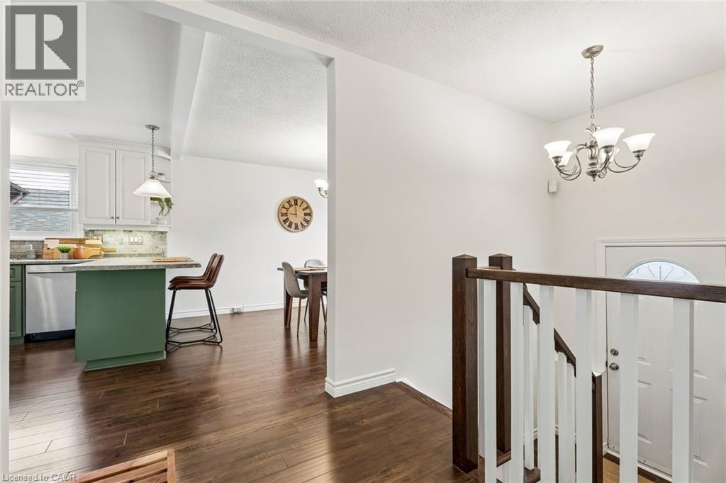 317 REXFORD Drive, Hamilton — photo 7