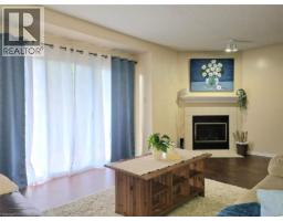 Kitchen - 250 Keats Way Unit# 6, Waterloo, ON N2L6J5 Photo 9