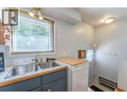 Primary Bedroom - 11 Winchester Crescent Sw, Calgary, AB T3C2T9 Photo 6