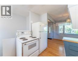 4pc Bathroom - 11 Winchester Crescent Sw, Calgary, AB T3C2T9 Photo 7