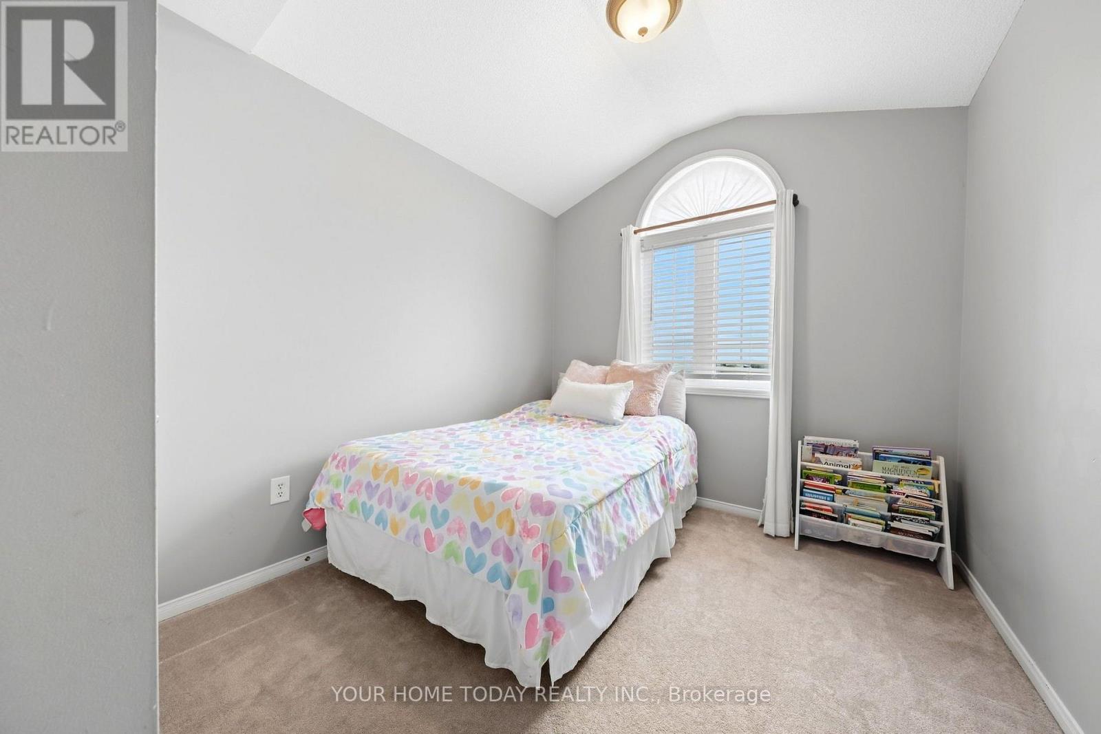 76 SNOWBERRY CRESCENT - 18