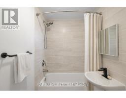1 - 352 Hopewell Avenue, Toronto, ON M6E2S2 Photo 6
