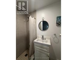 Main And Lower - 33 Dalton Road, Toronto, ON M5R2Y8 Photo 9