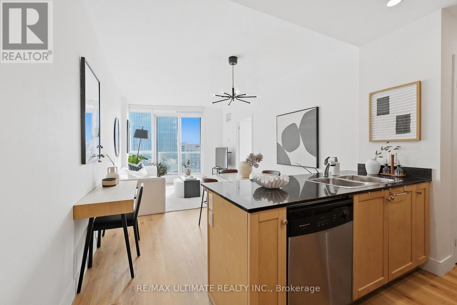 #3505 8 YORK STREET - 5