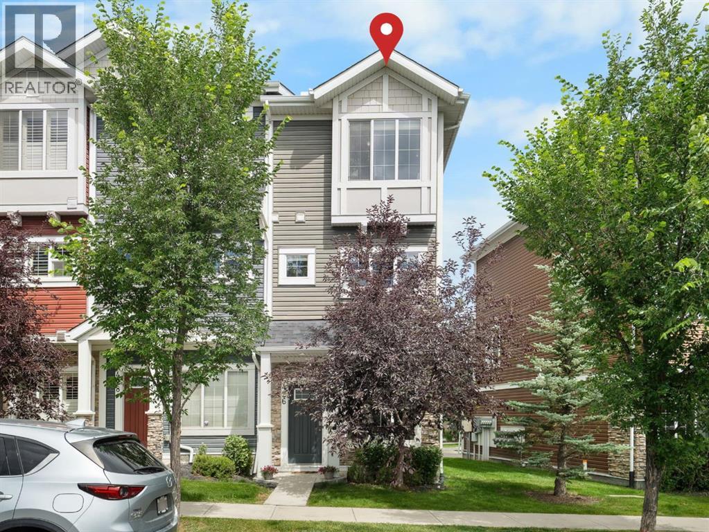Property for sale at 426 Nolan Hill Boulevard NW