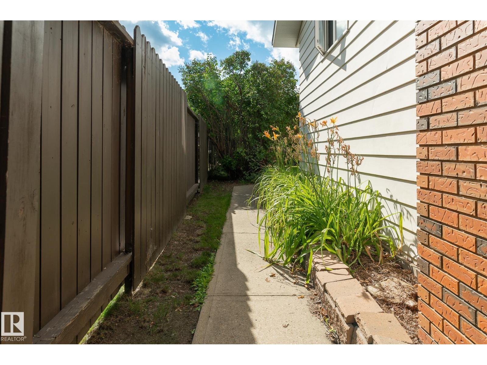 54 MILLGROVE DR - 48