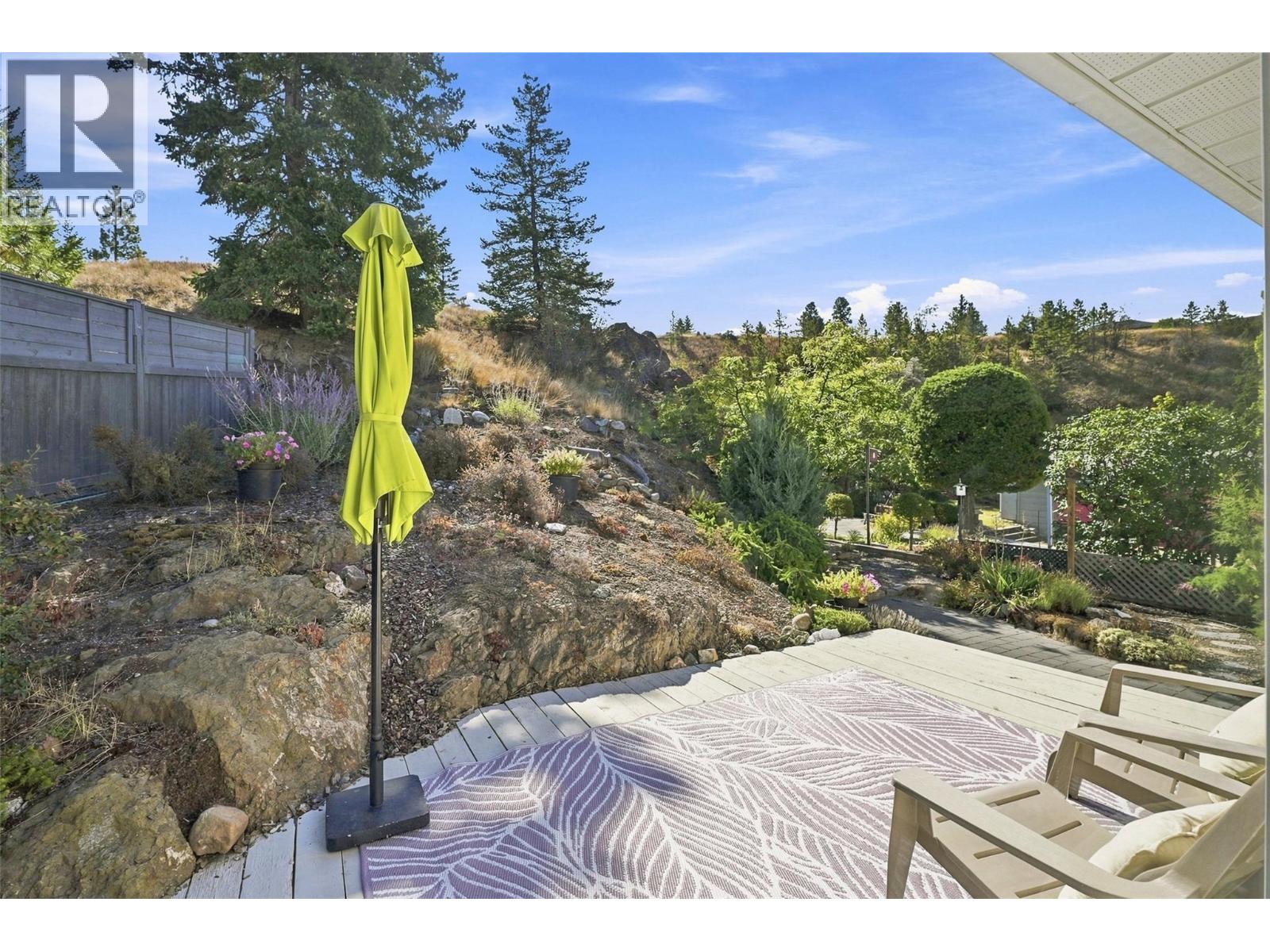 913 GREYSTONE Crescent - 16