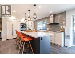 5365 Maple Crescent, Delta, BC V4K1G1 Photo 12