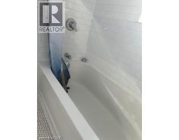 154 James Street S Unit# 3, Hamilton, ON L8P3A2 Photo 7