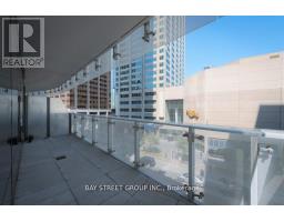 326 - 1 Bloor Street E, Toronto, ON M4W0A8 Photo 12