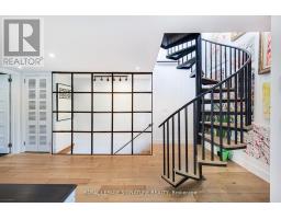 6 Littlehayes Lane, Toronto, ON M5T1L8 Photo 15