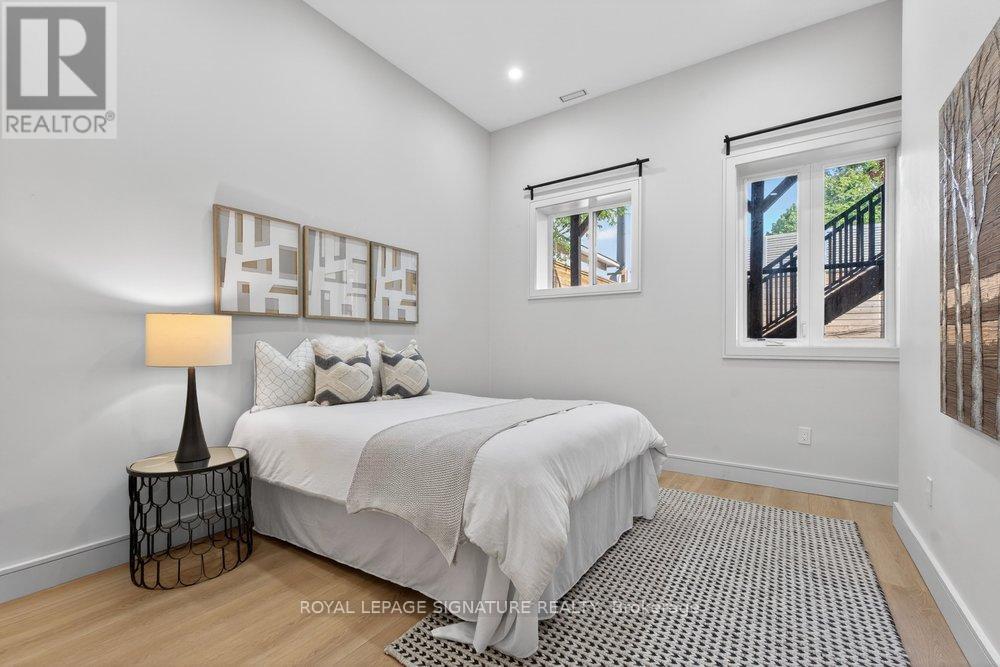 339 BROADWAY AVENUE - Image 45