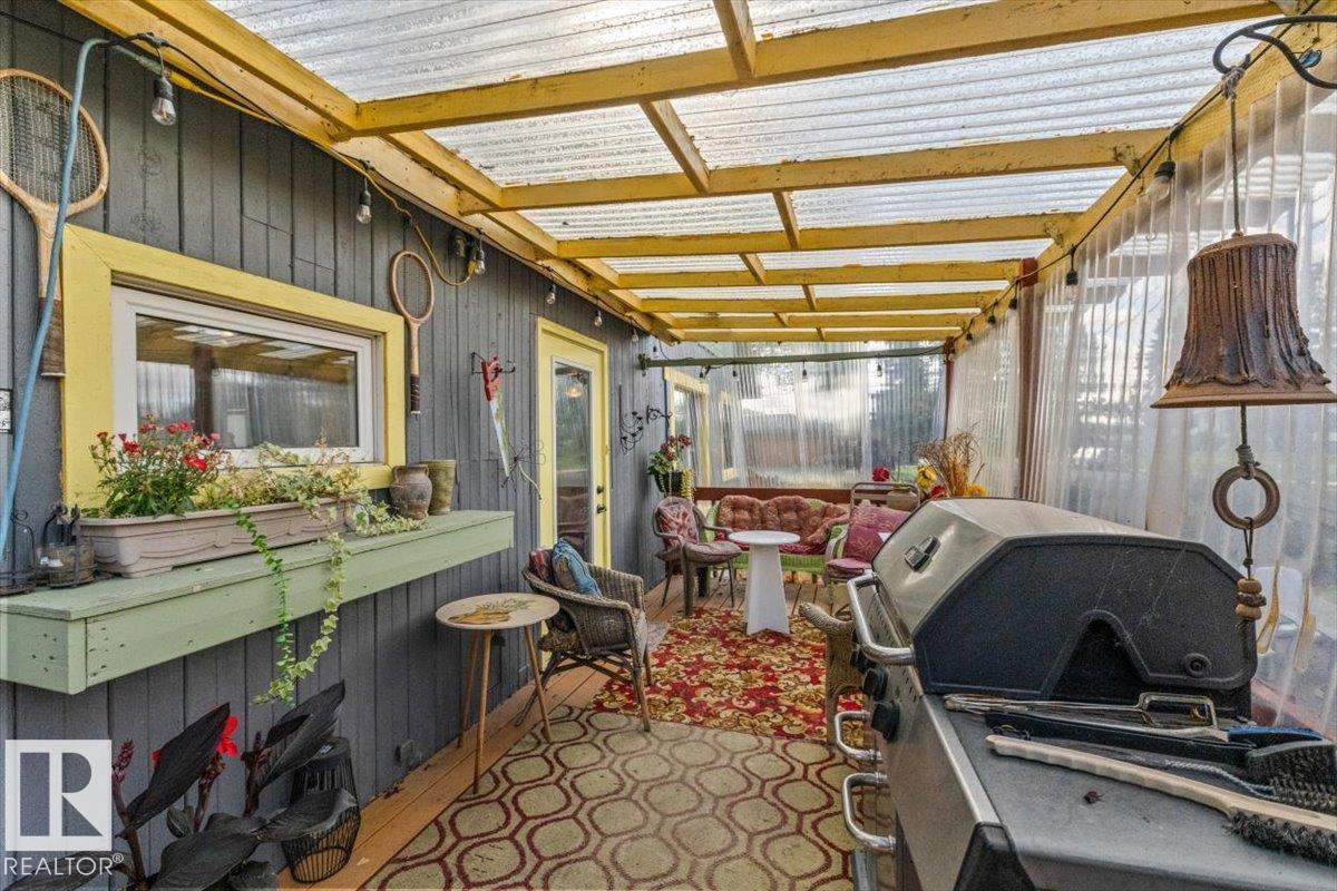 4648 113 AV NW - 31