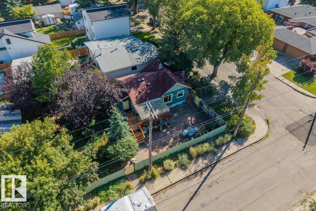 4648 113 AV NW - 45