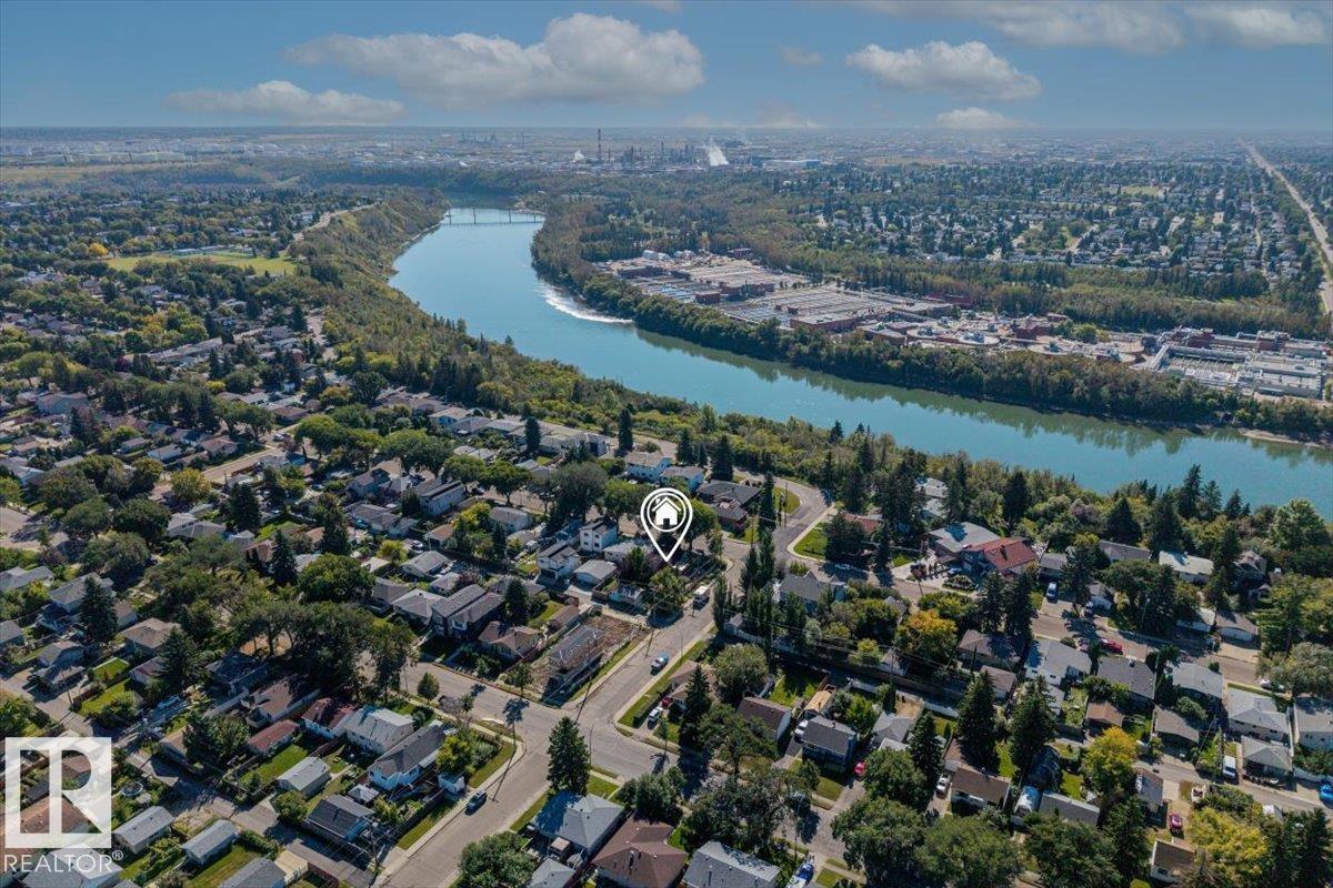 4648 113 AV NW - 48
