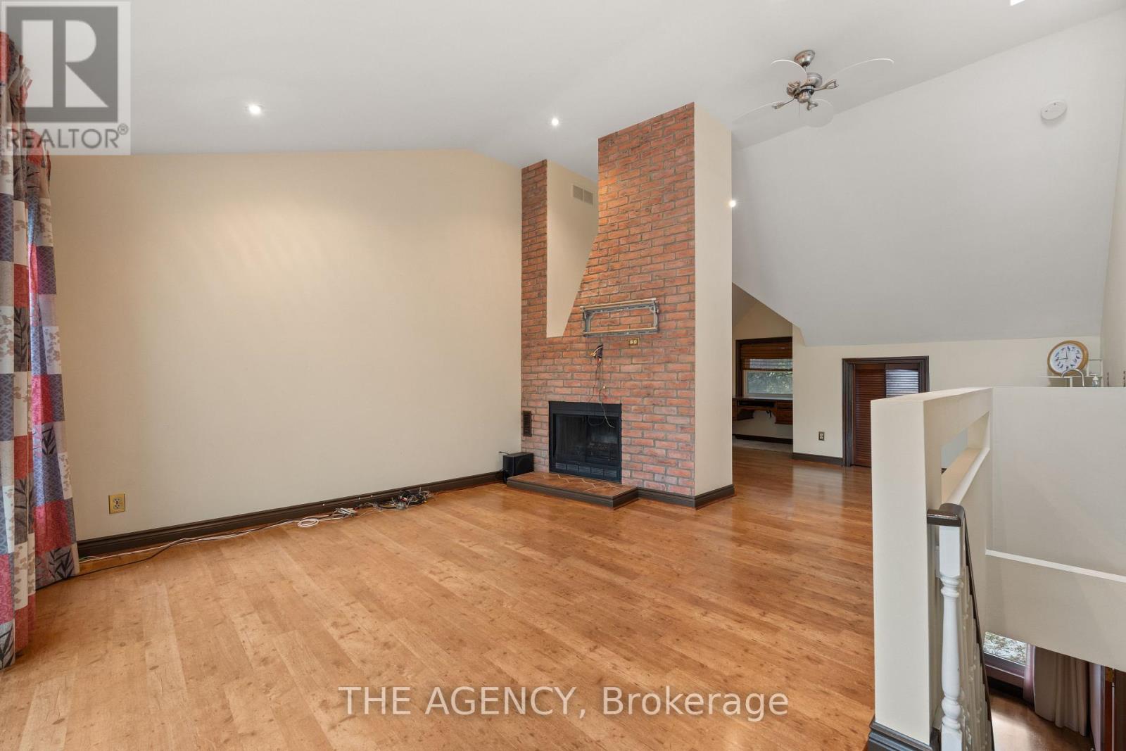 111 SEATON STREET - 17