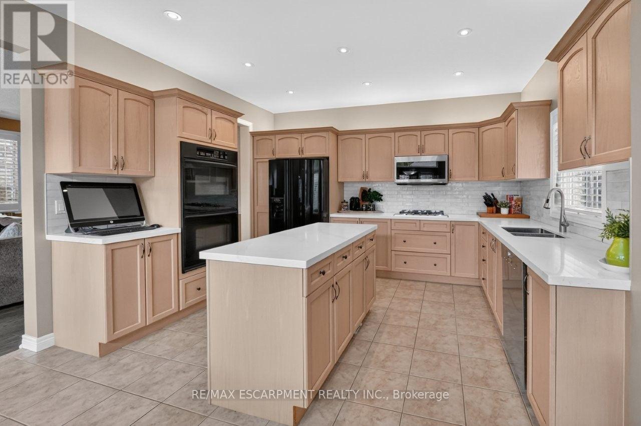 123 MOORLAND CRESCENT, Hamilton (Meadowlands) — photo 12