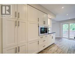 2141 Theoden Court, Pickering, ON L1X1Z9 Photo 12