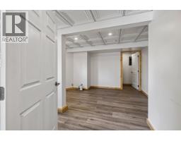 6318 Highland Crescent, 100 Mile House, BC V0K2E3 Photo 30