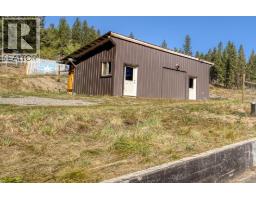 6318 Highland Crescent, 100 Mile House, BC V0K2E3 Photo 36