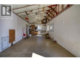 6318 Highland Crescent, 100 Mile House, BC V0K2E3 Photo 37