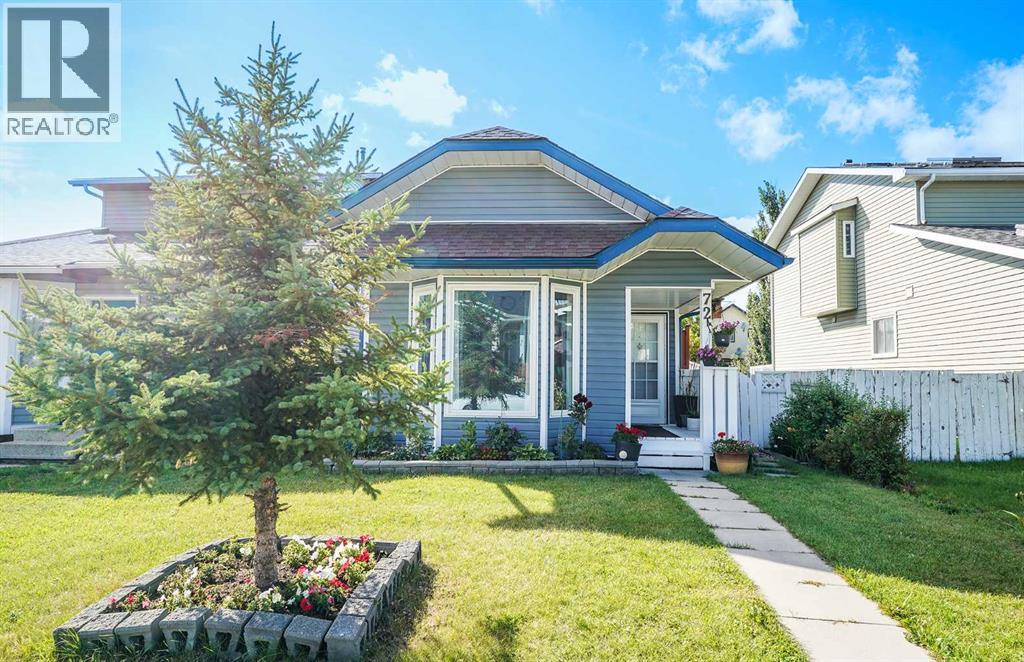 Property for sale at 72 Martindale Close NE