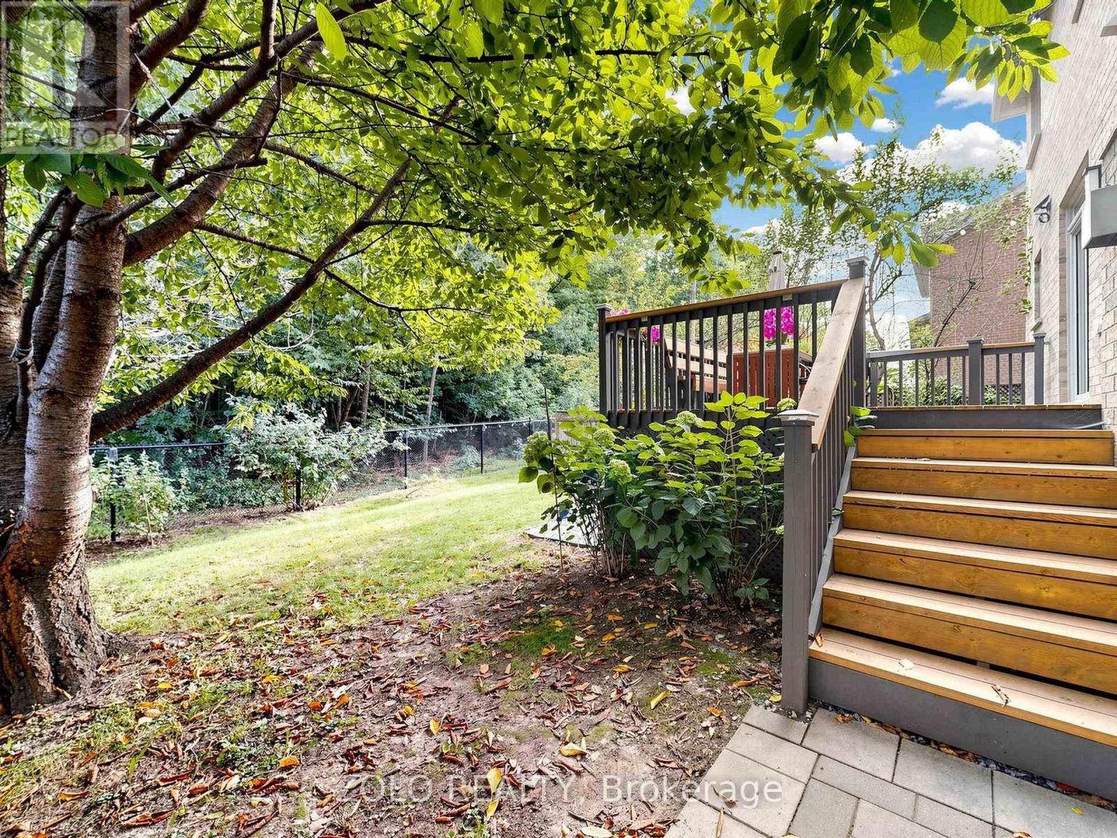 247 SUMMERIDGE DRIVE - 38