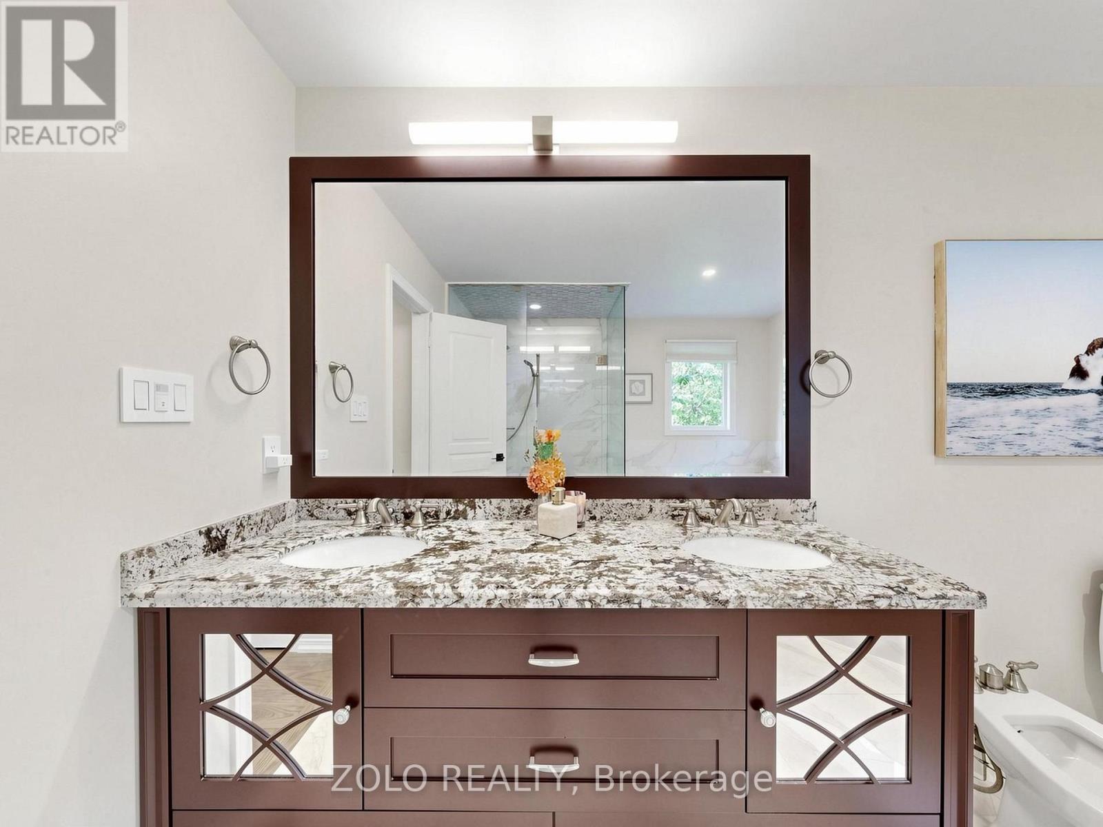 247 SUMMERIDGE DRIVE - 19