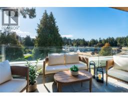 Ph 402 5229 Cordova Bay Rd, Saanich, BC V8Y2L1 Photo 22