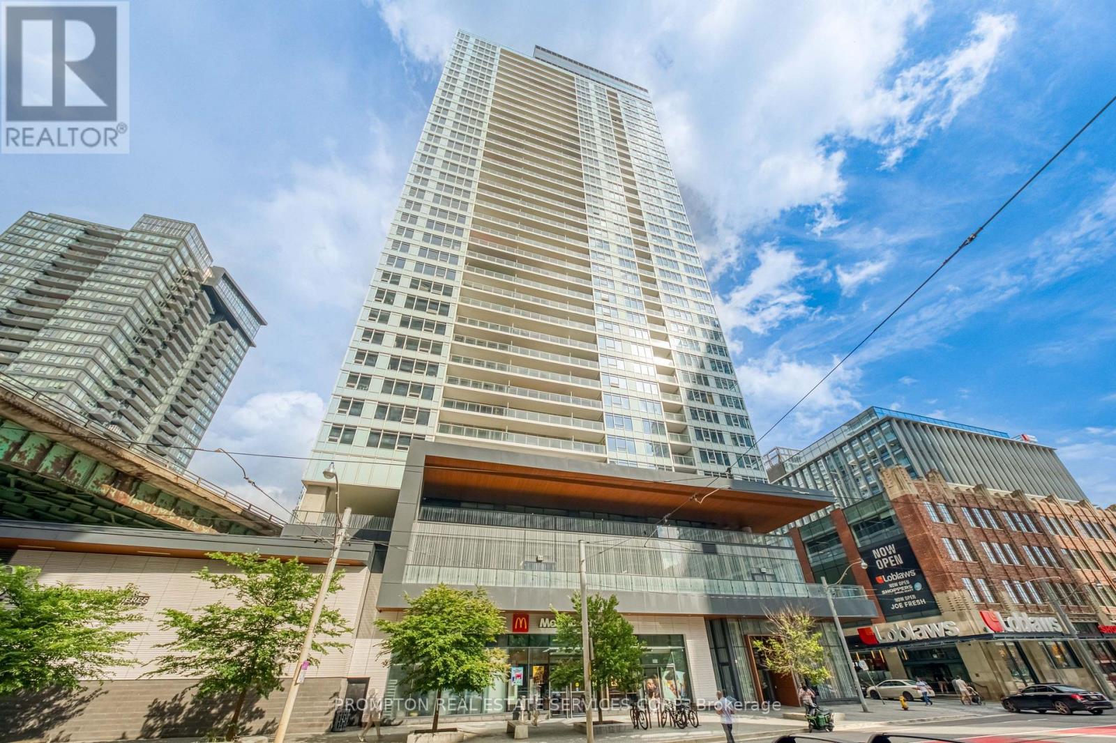 #4011 19 BATHURST STREET - Image 33