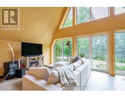 1490 Champlain Road, Tiny, ON L9M0C1 Photo 11