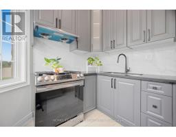7 Anatolia Street, Brampton, ON L6P4L3 Photo 13