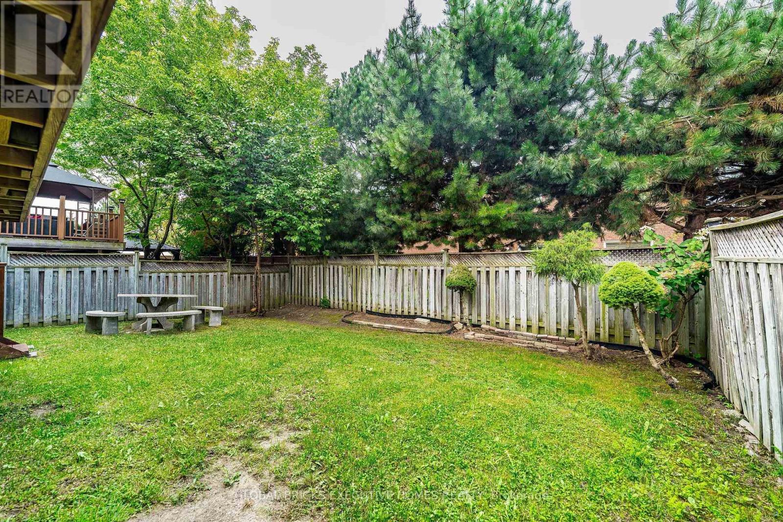 6348 NEWCOMBE DRIVE - Image 45