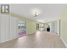 Sunroom - 9 Richmond Street W, Kawartha Lakes, ON K0M2B0 Photo 6