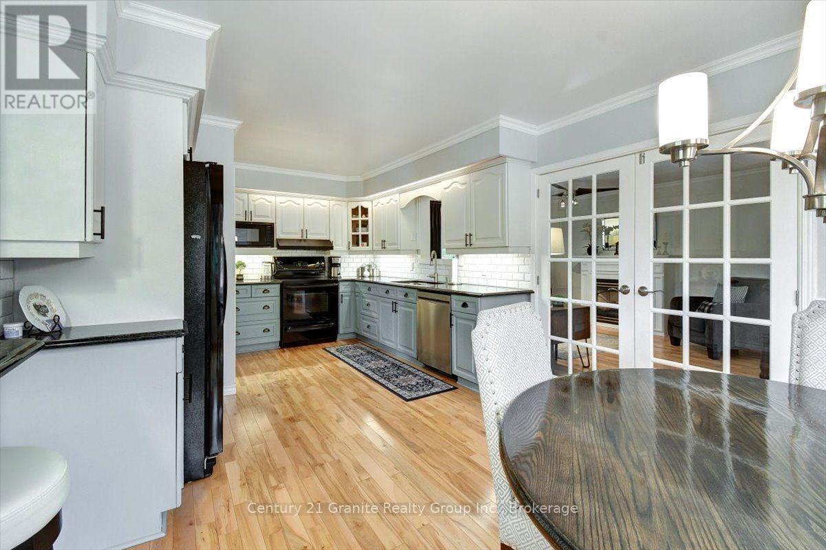 5 FOREST HILL ROAD - Image 12
