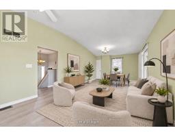 Primary Bedroom - 9 Richmond Street W, Kawartha Lakes, ON K0M2B0 Photo 7